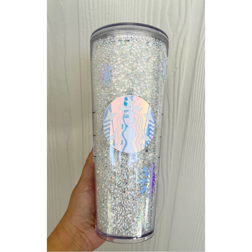 Clear snowflake Starbucks’s Cup